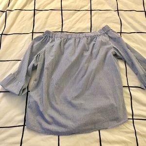 ZARA Offshoulder Top